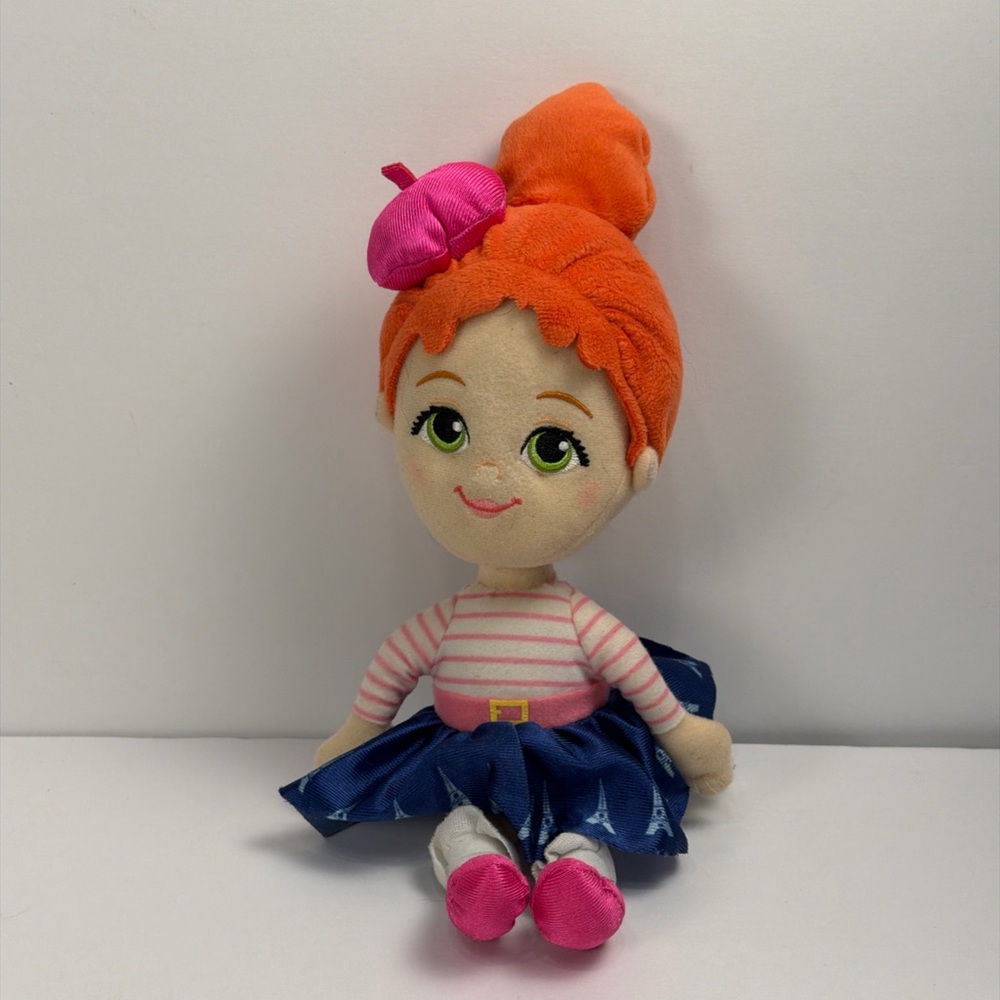 Disney Jr Fancy Nancy small plush doll bun Eiffel Tower skirt French beret Paris